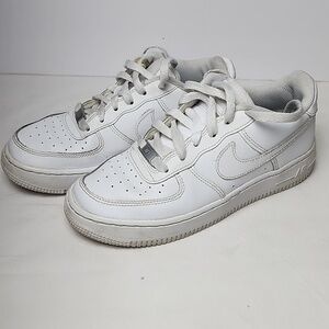 Nike Air Force 1 White Sneakers Youth Size 5Y Women Size 6.5